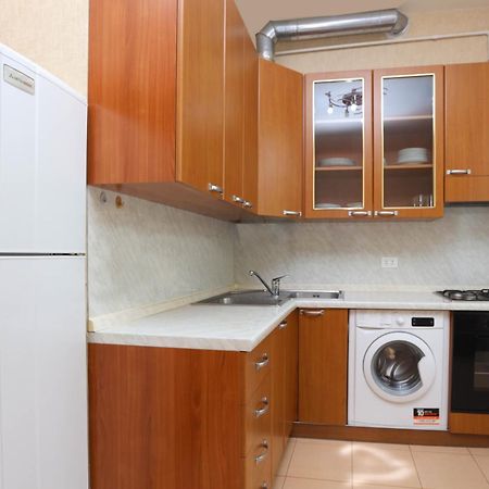 Am Apartments 5 耶烈万 外观 照片